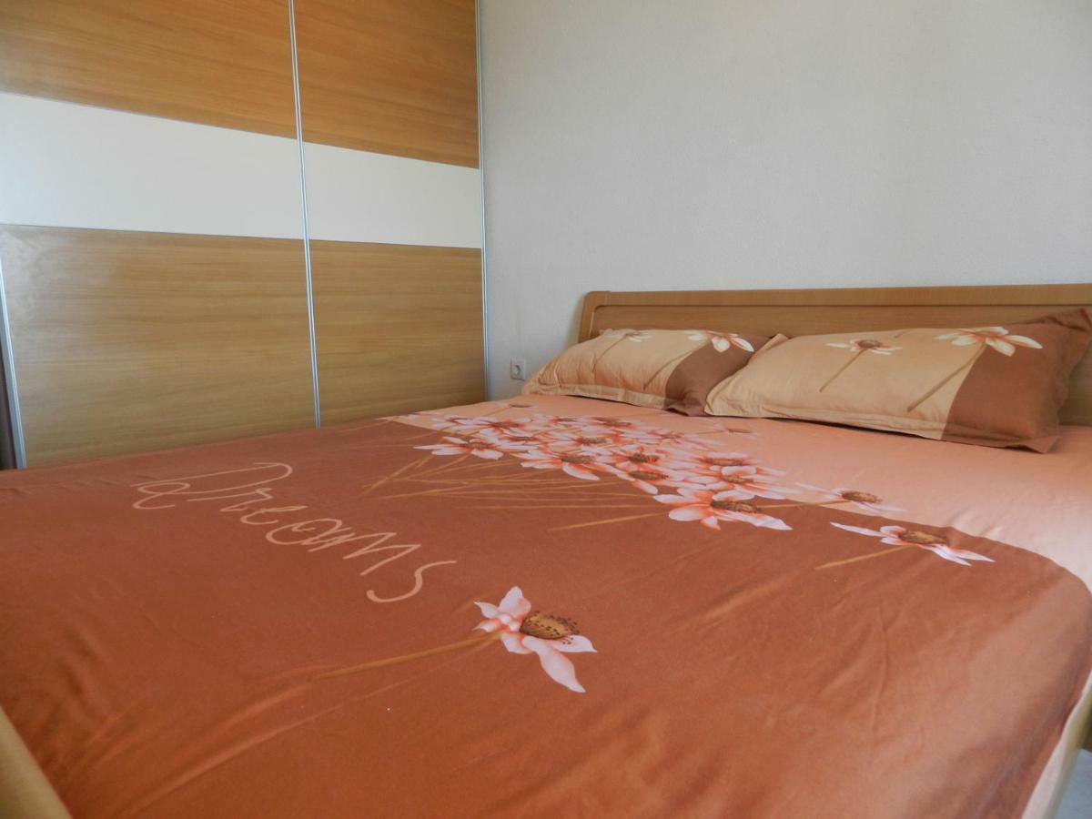 Apartment Eli Лумбарда Екстер'єр фото